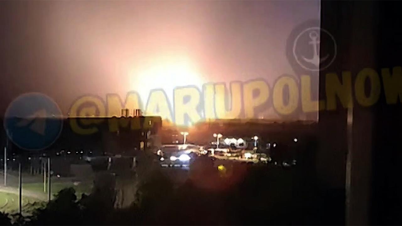 Украинские боевики утром нанесли новый удар по Мариуполю из дальнобойных ракет