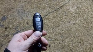 nissan leaf, smart ключ 4 кнопки 315МГц