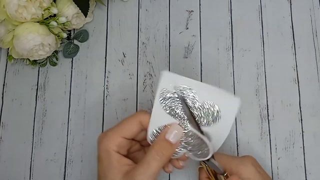 каждый год на 1 сентября их заказывают много! украшение на гульку (пучок)