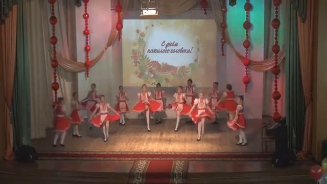 Образцовый коллектив "Радуница", руководитель Желонкина Алена Николаевна, "Лявониха"