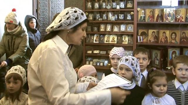 Рождественское колядование в Сергиевском приходе на Рязанке.
