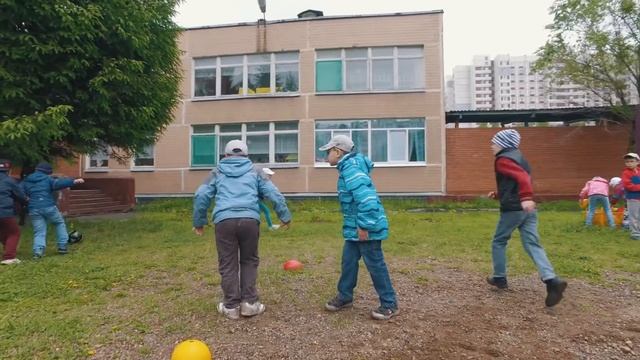 DJI Osmo footage sample vs. FHD Panasonic 130 смотреть онлайн