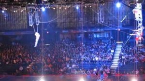 Trapeze acrobats fail on quadruple back flip