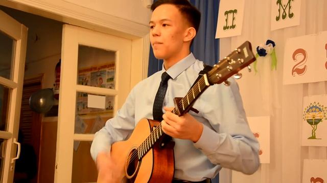 ОЧЕНЬ ТРОГАТЕЛЬНАЯ ПЕСНЯ ПРО МАМУ. Эмиль Ишбердин смотреть онлайн