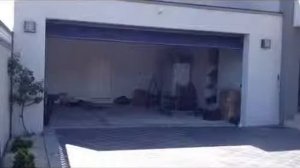 Реклама автоматики для гаражных ворот FAAC серии D