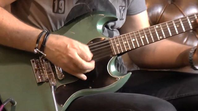Gibson SG Junior смотреть онлайн