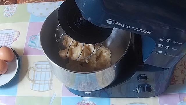 Рецепт ! Заварное тесто ! Очень удачное! Эклеры! Профитроли! смотреть онлайн