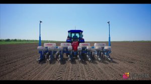 GFX-750 Trimble - междурядная культивация на тракторе New Holland #newholland #trimble #трактор