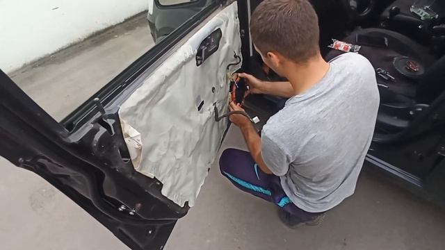 Замена штатных динамиков в Chevrolet Aveo на DL Audio Barracuda 165