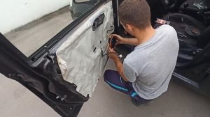 Замена штатных динамиков в Chevrolet Aveo на DL Audio Barracuda 165