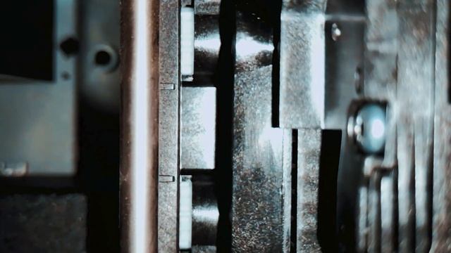 How to Replace the Cutter of the HP DesignJet T120/T520, T100/T500 & T730/T830 Printer Series | HP смотреть онлайн