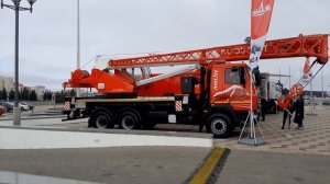 Новы кран МАЗ 32 т