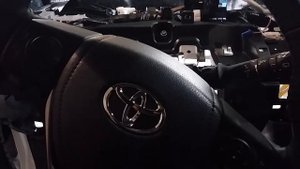Toyota Raf 4 2016 г установка Pandora DX90