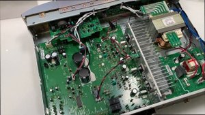 Marantz PM5005 - A look Inside , Unboxing , Audio Test