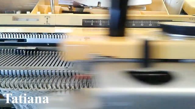 Silver reed SK561/SRP561+ажурная каретка+сменник цвета в подарок!