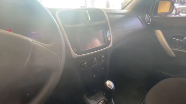 Renault Sandero 1.6 16V SCE Flex Expression 4P Manual 2017 - João Car Veículos смотреть онлайн