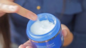 Olay Aquaction Quick Review + Blog Giveaway