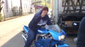 Suzuki GSX-R 400 R Test Drive in JAPAN