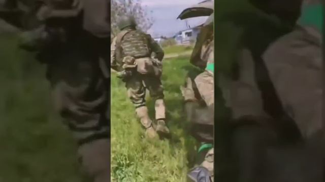 Украинские военные попали в засаду РОССИЙСКИХ ВОЙСК смотреть онлайн