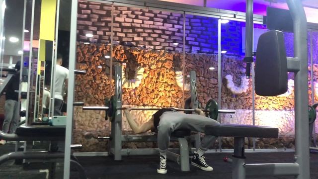 Жим очень широким хватом 3*10 – 45 смотреть онлайн