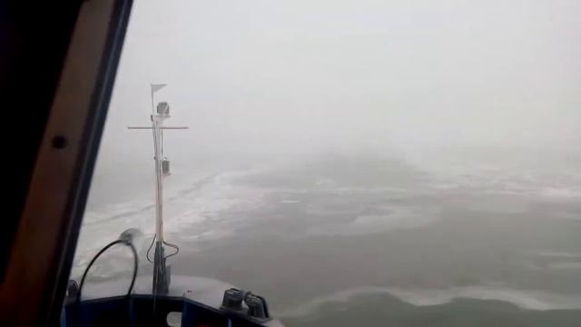 Плавание во льдах по Цимлянскому водохранилищу 19 ноября 2020 г. смотреть онлайн