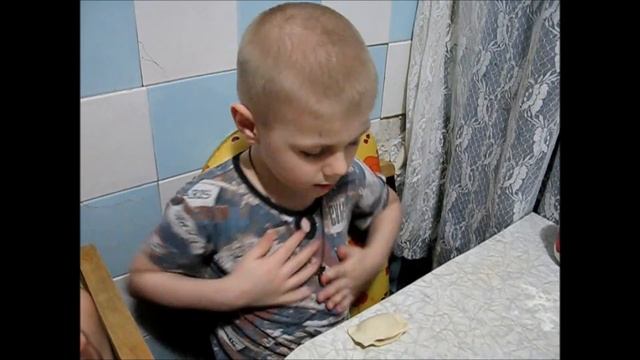 Готовим пельмени вместе с детьми! смотреть онлайн