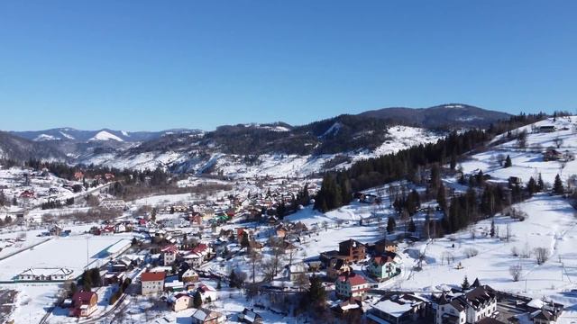 Славское с высоты птичьего полёта. День приезда. смотреть онлайн