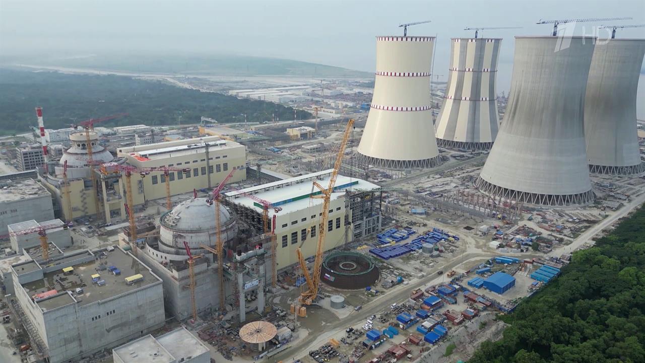 Специалисты "Росатома" завезли ядерное топливо на атомную электростанцию "Руппур" в Бангладеш