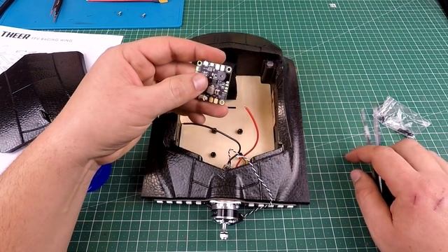 Skyzone THEER 860mm Обзор и сборка.Качественно и дорого? смотреть онлайн