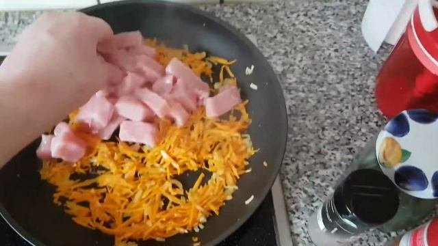 Филе индейки с грибами в соевом соусе и соусом  терияки