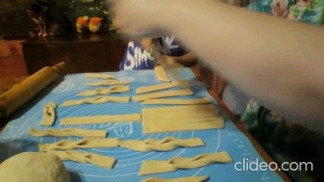 Гора вкусного хвороста за 10 минут. смотреть онлайн