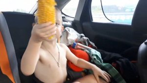 НА МОРЕ С МАЛЫШОМ! ПОЕЗДКА НА МАШИНЕ , НОЧЕВКА ПОД ВОЛГОГРАДОМ. ЧАСТЬ 1