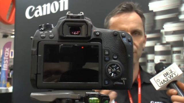 Canon EOS 77D
