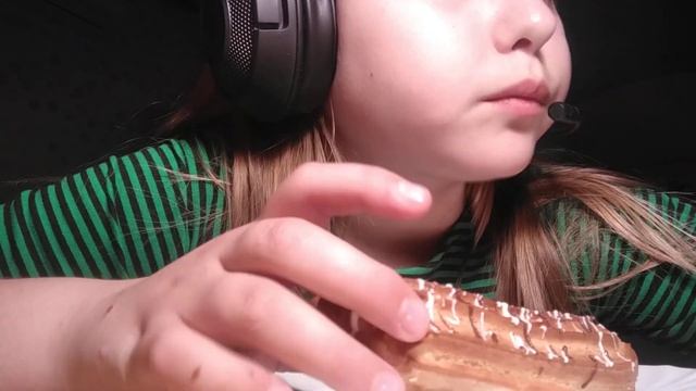МУКБАНК АСМР ? СНИКЕРС И ЭКЛЕР