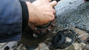 Возим дрова на Газ 53, замена подшипников ступицы Газ 66.