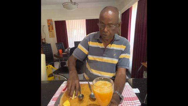 Fresh Orange and Pineapple Crush - Delicious, Aromatic and Thirsting. Method in Description смотреть онлайн