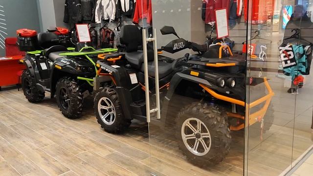 Первый в России монобрендовый салон РУССКАЯ МЕХАНИКА (город Сургут, ТРЦ Аура) смотреть онлайн