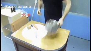 Столешница из закаленного стекла с фотопечатью.