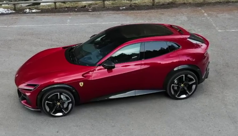 Кроссовер от FERRARI
Ferrari Purosangue V12