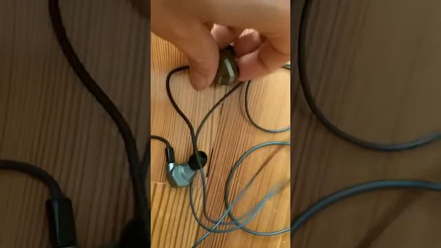 KZ ZS5 Detachable HiFi Earphones from gearbest смотреть онлайн