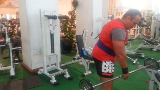 Рывок штанги одной рукой