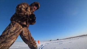 Колутон. Безопасность в палатке. Ловля с восьми метров мирной рыбы. Палатка Снегирь 4t long.