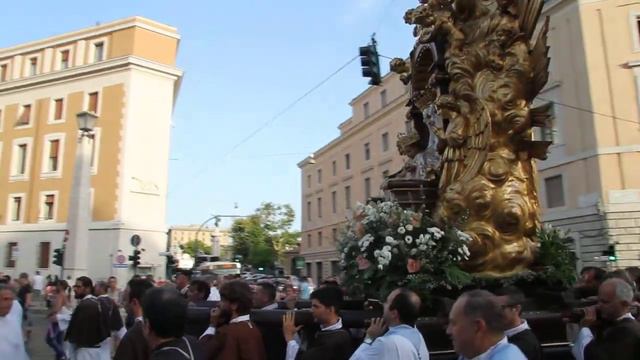 Procesión de la Virgen del Carmen - Roma (2) смотреть онлайн