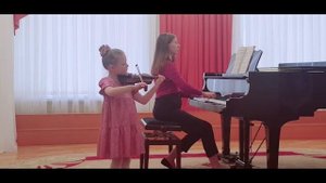 Поздравительный видеоролик к 8 марта (подготовительное отделение)