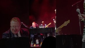 Noddy Holder, Walsall 6.7.2023  Johnny be Good
