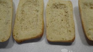 Омлет с курицей в чиабатте