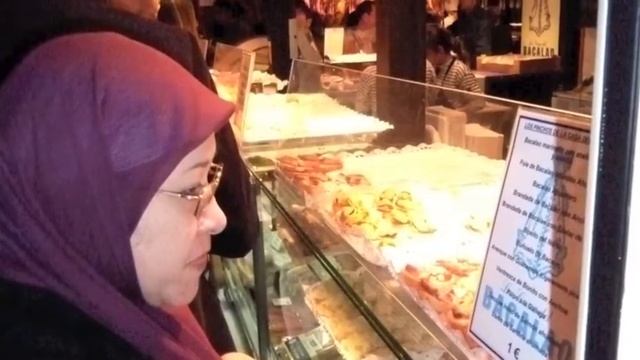 Mercado de San Miguel , Madrid-Spain смотреть онлайн