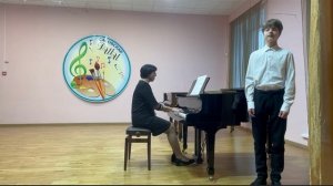 Столяров Петр. Возрастная группа В (15-17 лет) р.н.п. "Под ракитою зеленой", "Серенада Дон-Кихота".