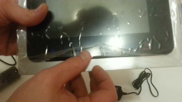 Краткий обзор видеодомофона JeaTone 7" смотреть онлайн