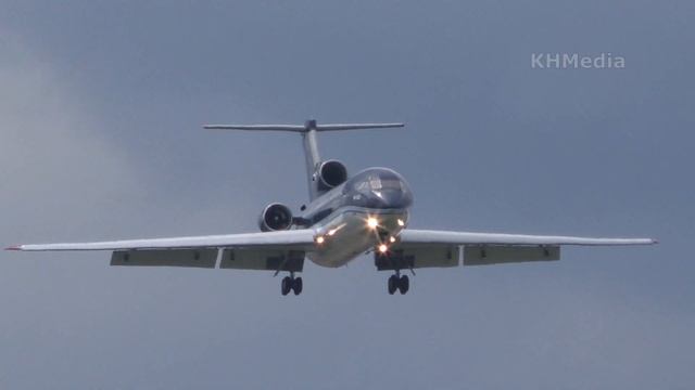 посадка Як-42 "Жемчужина" RA-42445 смотреть онлайн